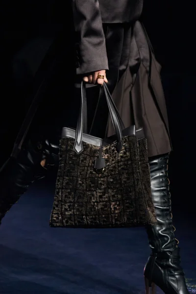 Look 65